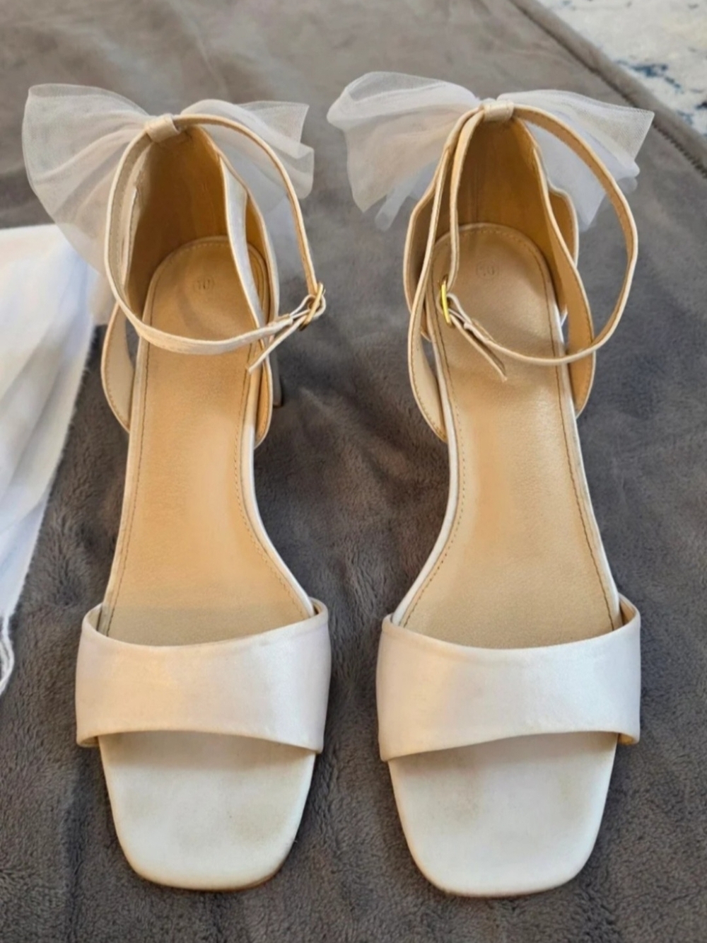 💥💥3 For $30💥💥 Women’s Cream Ankle-Strap Sandals with Bow Accent & Veil